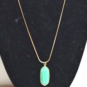 Retro Green Glass Stone Gold Tone Snake Chain Pendant 22" Grunge Casual Necklace